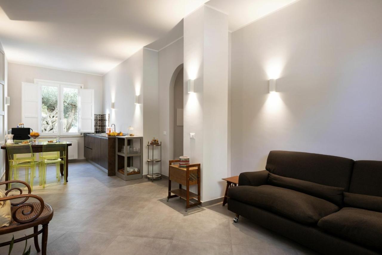 Villa Angelina - Charming Rooms & Apartments Trapani Extérieur photo