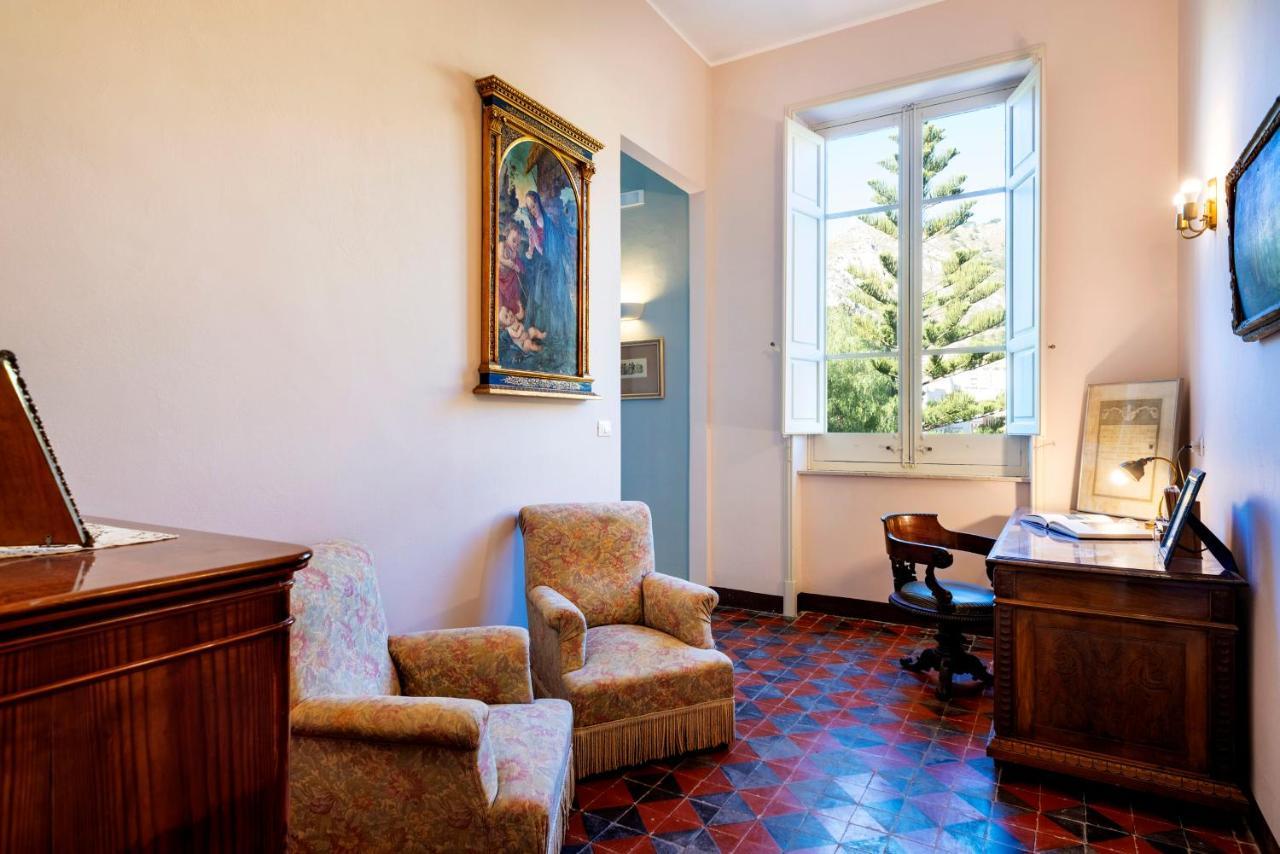 Villa Angelina - Charming Rooms & Apartments Trapani Extérieur photo